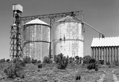 110001_Merrinee_Wheat_Silos_Fujinon_150_FP4+_Polariser_15_F22_22mm_Rise_003_Web.jpg