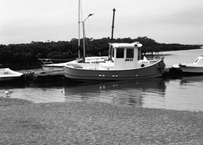 210001_Warneet_Boat_Ramp_Ilford_FP4_Orange_Filter_250mm_Cloudy_F22_One_Sixtieth_Of_A_Second_003_Web.jpg